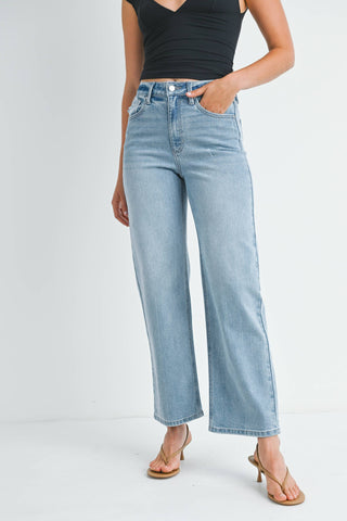 POLLY HIGH RISE VINTAGE STRAIGHT LEG JEAN IN LIGHT WASH-STRAIGHT LEG JEANS-MODE-Couture-Boutique-Womens-Clothing