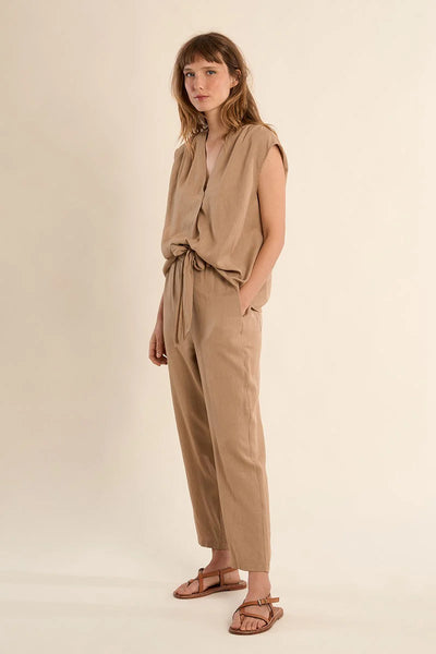 SANDSTONE BREEZE BLOUSE TOP IN BEIGE-CARDIGAN-MODE-Couture-Boutique-Womens-Clothing