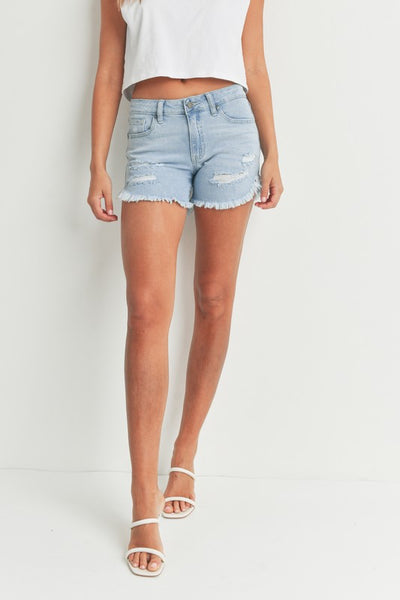 SHOUT OUT TO SUMMER SHORTS IN LIGHT WASH-SHORTS-MODE-Couture-Boutique-Womens-Clothing