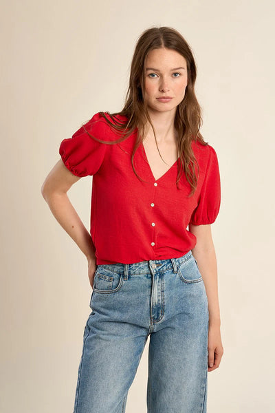 PAXTON TIE DETAIL CROP TOP IN CHERRY RED