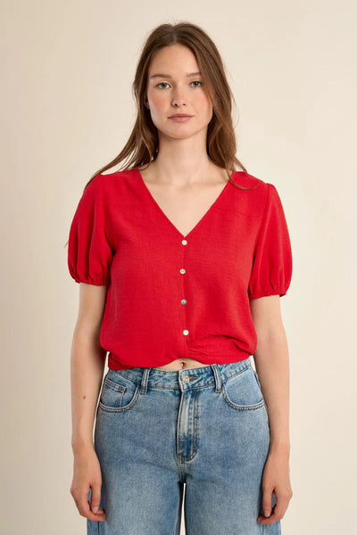 PAXTON TIE DETAIL CROP TOP IN CHERRY RED