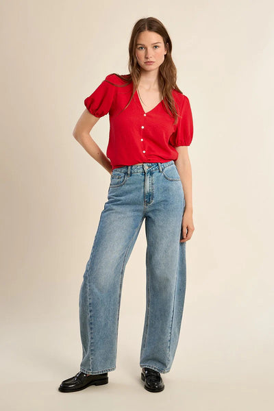 PAXTON TIE DETAIL CROP TOP IN CHERRY RED