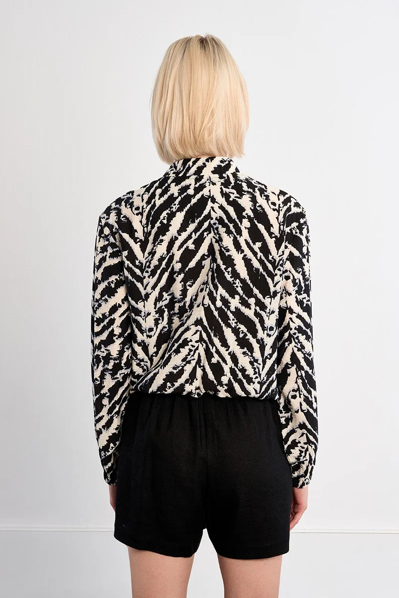 WILD INTENT FRONT ZIP BOMBER JACKET IN BLACK/CREAM-Jacket-MODE-Couture-Boutique-Womens-Clothing