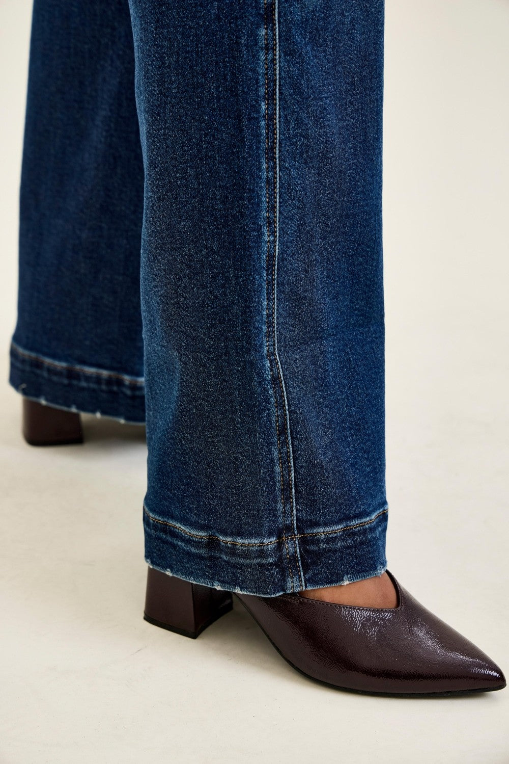 LUX RETRO HIGH RISE WITH FRONT PATCH JEANS IN DARK INDIGO