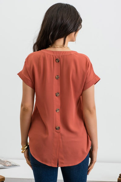 EMALEE SPLIT NECK FRONT POCKET TOP IN TERRACOTTA-Tops-MODE-Couture-Boutique-Womens-Clothing