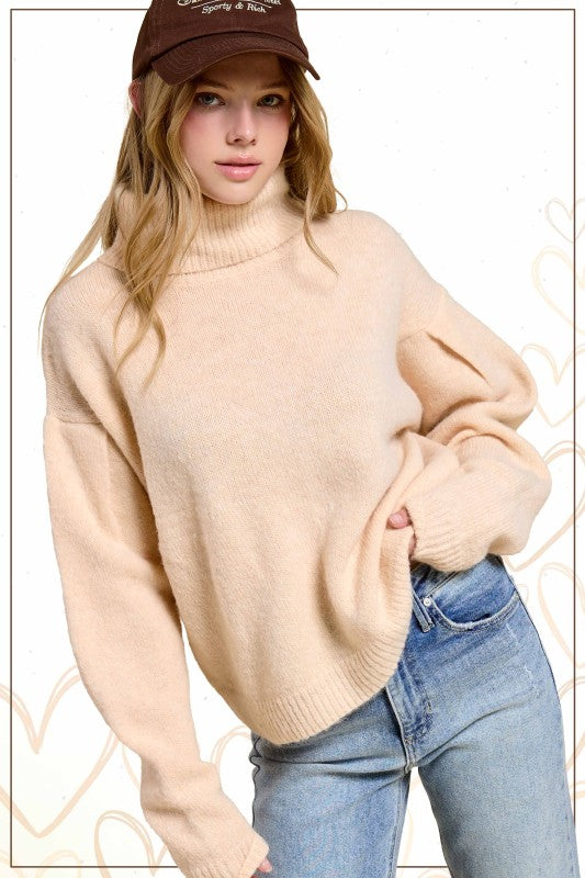 JESSA PIN TUCK LOOSE FIT LONG SLEEVE TOP IN COCONUT
