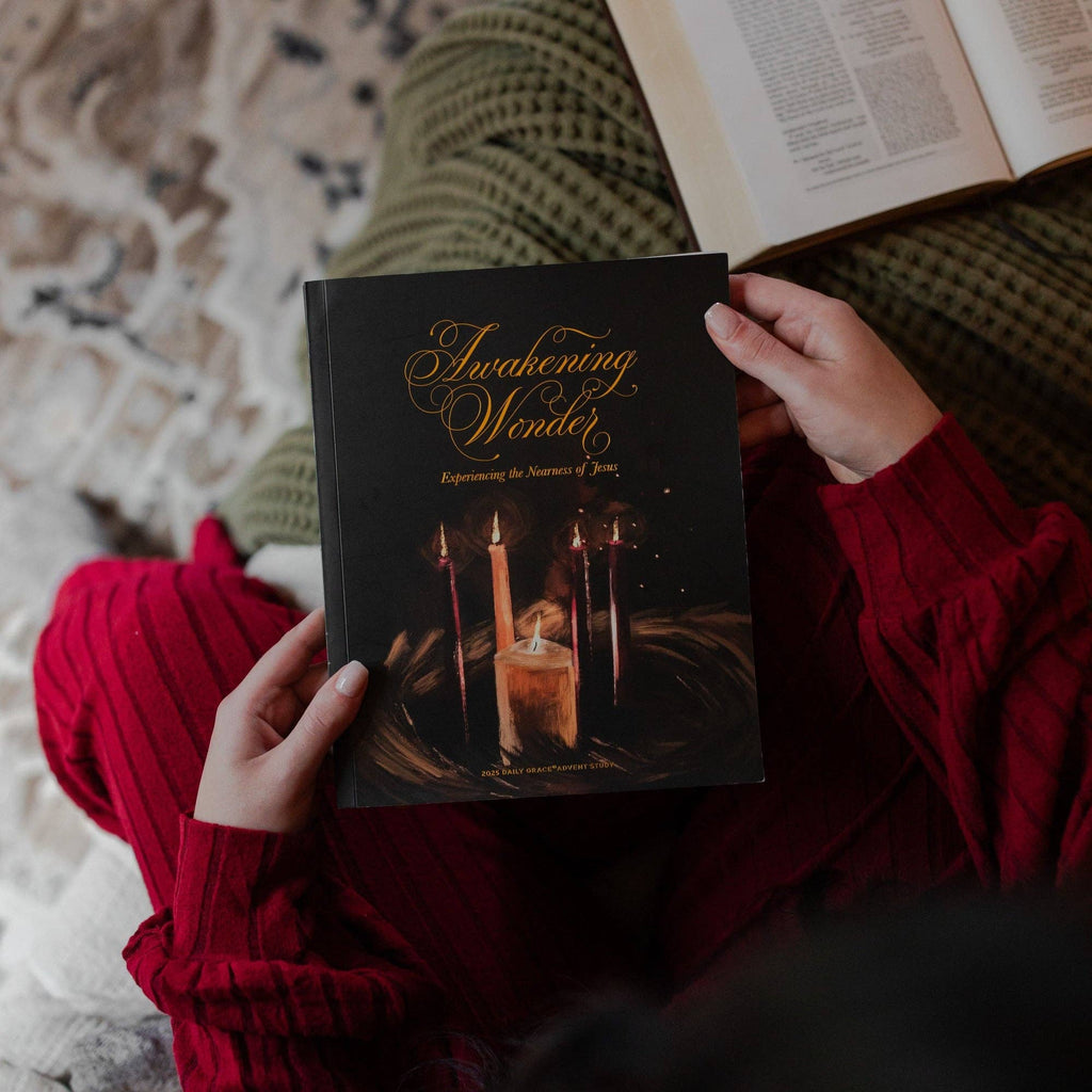 Awakening Wonder | Experiencing the Nearness of Jesus | 2025 Daily Grace Advent Study-MODE-Couture-Boutique-Womens-Clothing