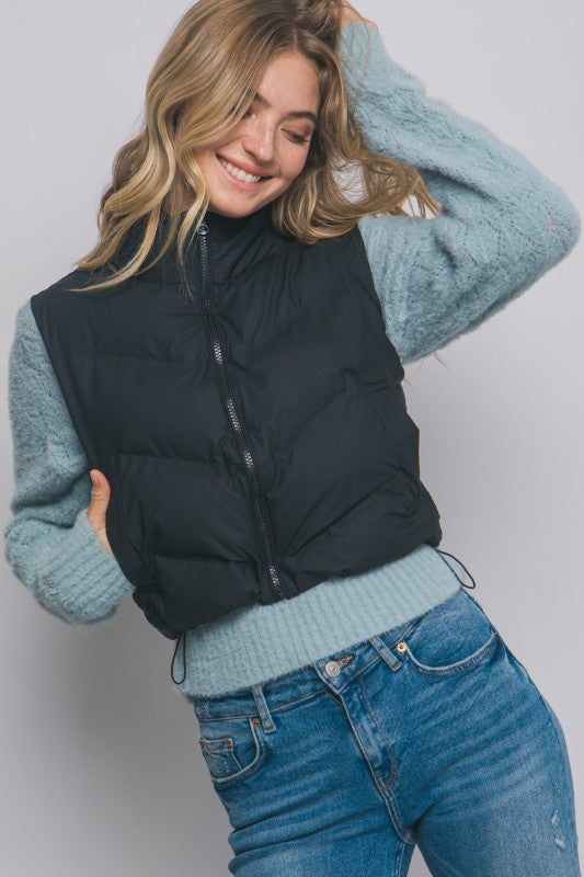 BREEZY MORNINGS CROP PUFFER VEST IN BLACK-Vest-MODE-Couture-Boutique-Womens-Clothing