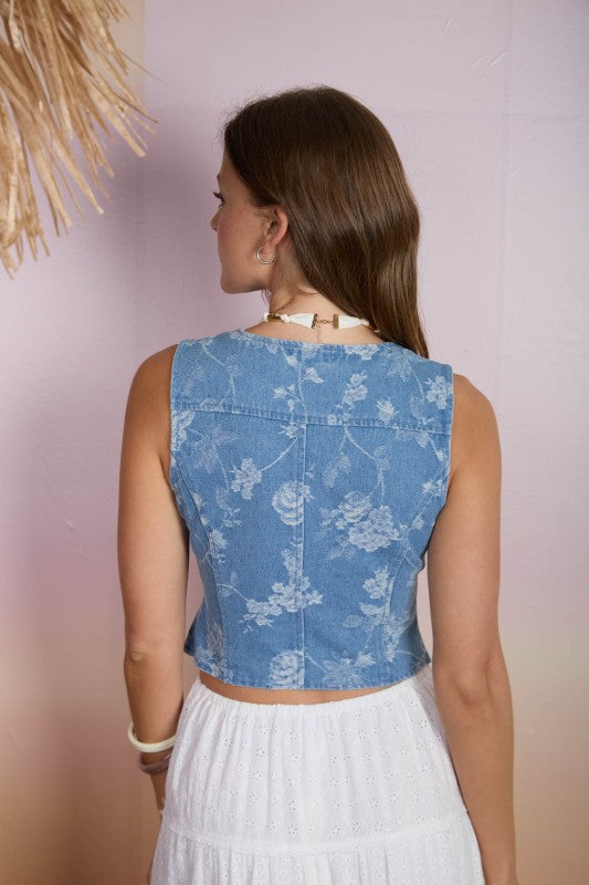 SUNSET SWAY BUTTON DOWN FLORAL JACQUARD VEST IN DENIM