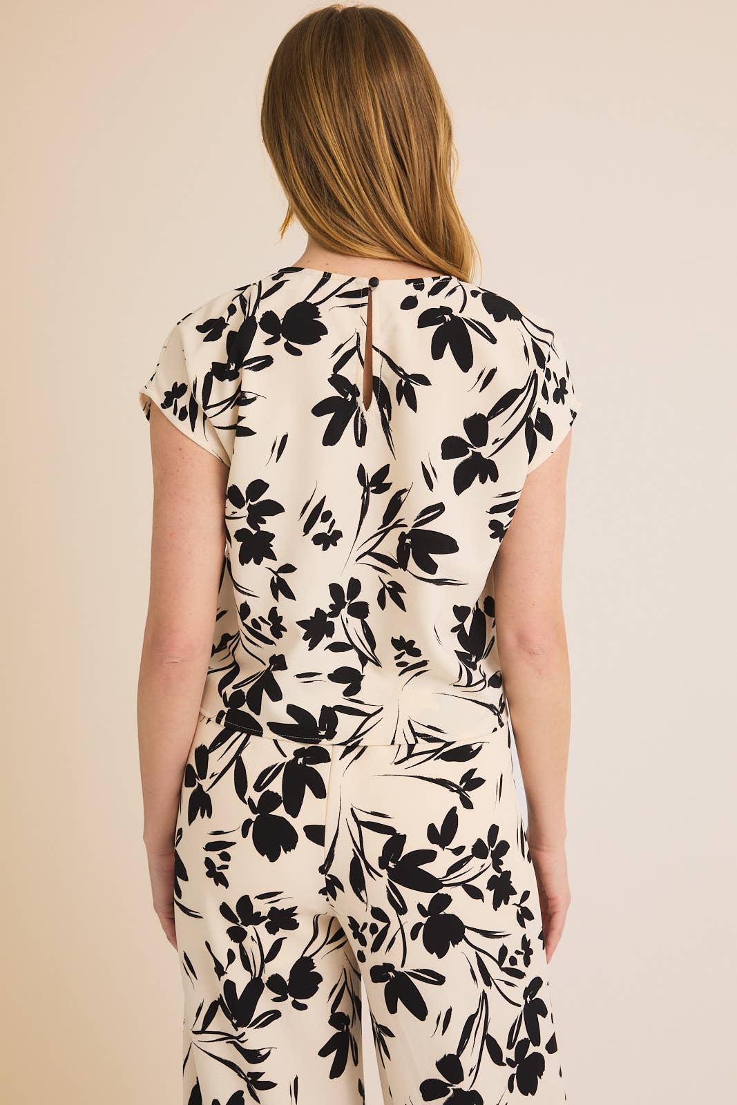 MONROE FLORAL TOP IN CREAM & BLACK-JUMPSUIT-MODE-Couture-Boutique-Womens-Clothing