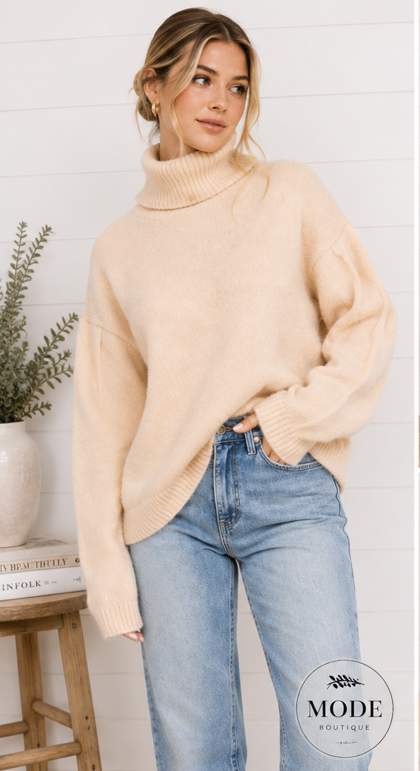 JESSA PIN TUCK LOOSE FIT LONG SLEEVE TOP IN COCONUT