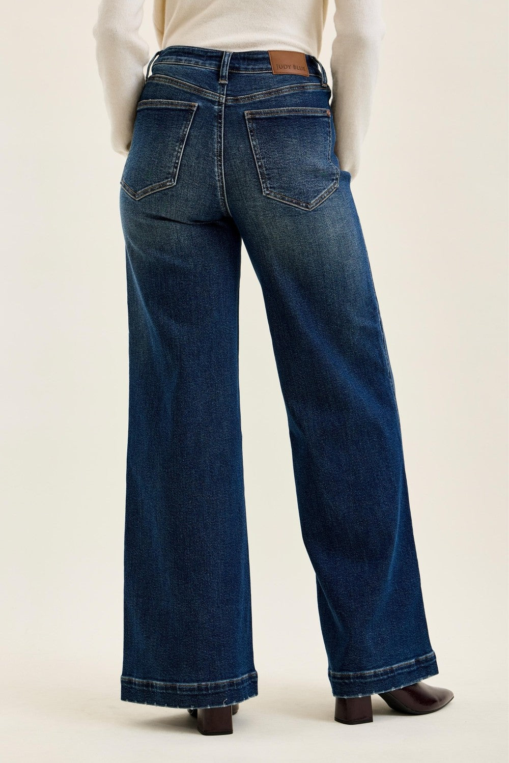LUX RETRO HIGH RISE WITH FRONT PATCH JEANS IN DARK INDIGO