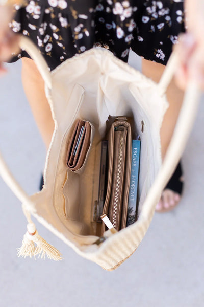 SCOOP TOP BUCKET BAG IN CREAM-BAGS-MODE-Couture-Boutique-Womens-Clothing