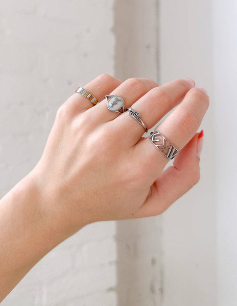 Silver Wildflower Signet Ring: 7-MODE-Couture-Boutique-Womens-Clothing