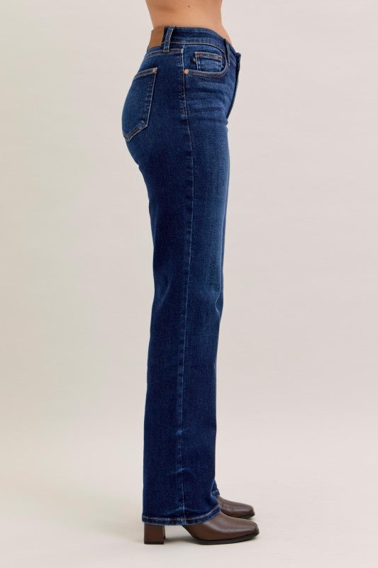 MID RISE STRAIGHT JEAN IN DARK DENIM