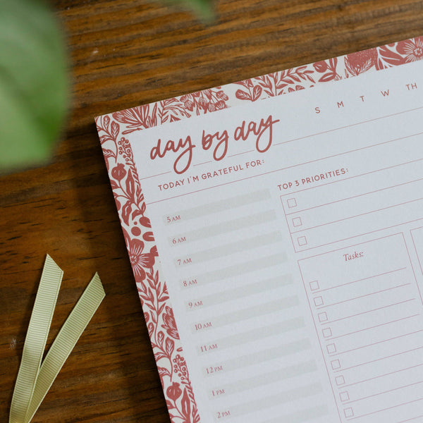 DAY BY DAY DAILY PLANNER PAD IN CITRUS-Planner Notepad-MODE-Couture-Boutique-Womens-Clothing