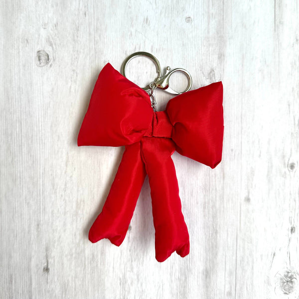 COQUETTE BOW PUFF KEYCHAIN IN RED-KEYCHAIN-MODE-Couture-Boutique-Womens-Clothing