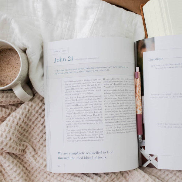 Behold: A Study of the New Testament | Volume 2 | John - Rom-MODE-Couture-Boutique-Womens-Clothing