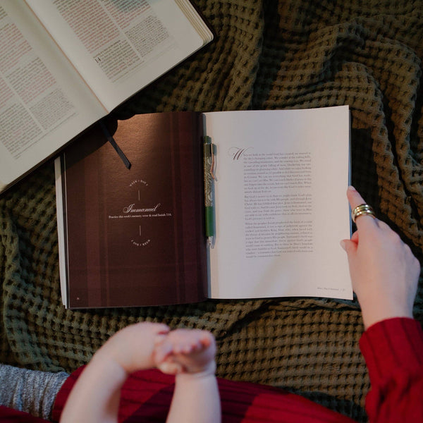 Awakening Wonder | Experiencing the Nearness of Jesus | 2025 Daily Grace Advent Study-MODE-Couture-Boutique-Womens-Clothing