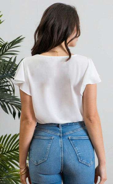 DAIZY LINE LACE V NECK TOP IN WHITE-MODE-Couture-Boutique-Womens-Clothing