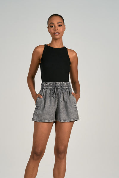 ELAN DRAWSTRING WAISTBAND SHORTS IN GRAY-SHORTS-MODE-Couture-Boutique-Womens-Clothing