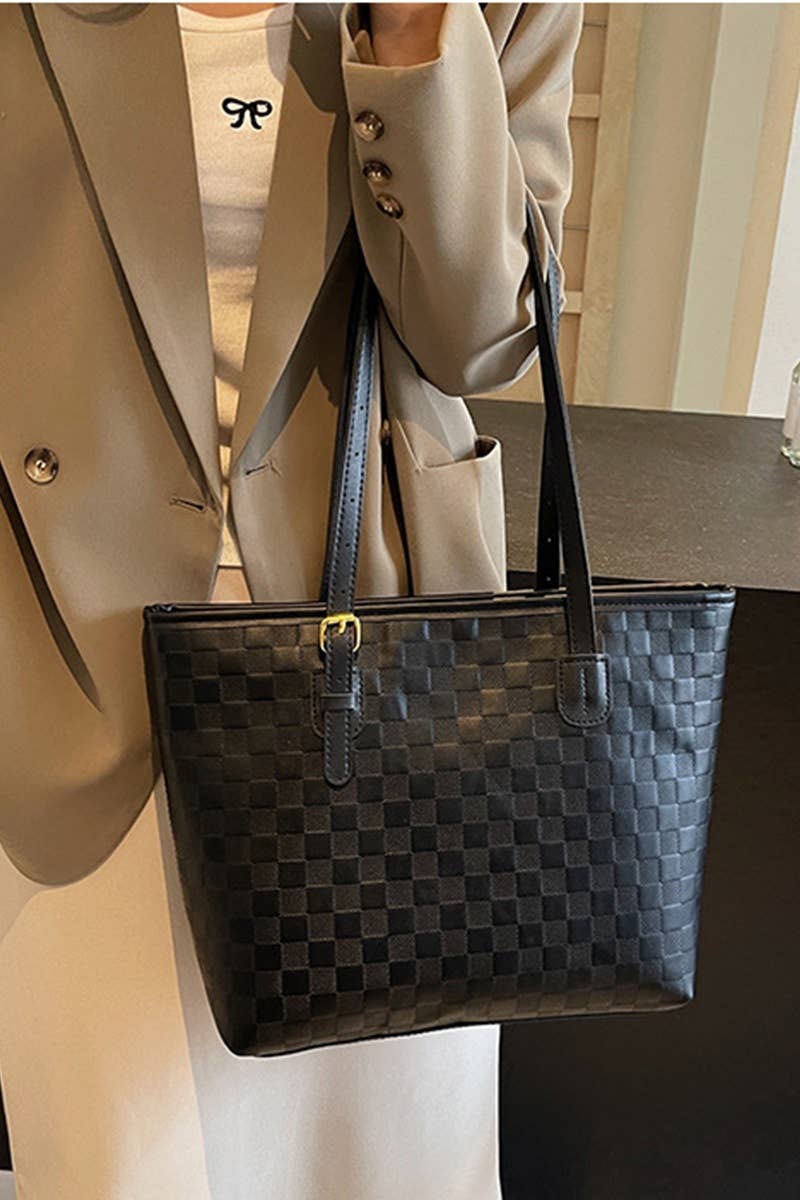 VEGAN LEATHER LARGE WOVEN TOTE BAG IN BLACK-BAGS-MODE-Couture-Boutique-Womens-Clothing