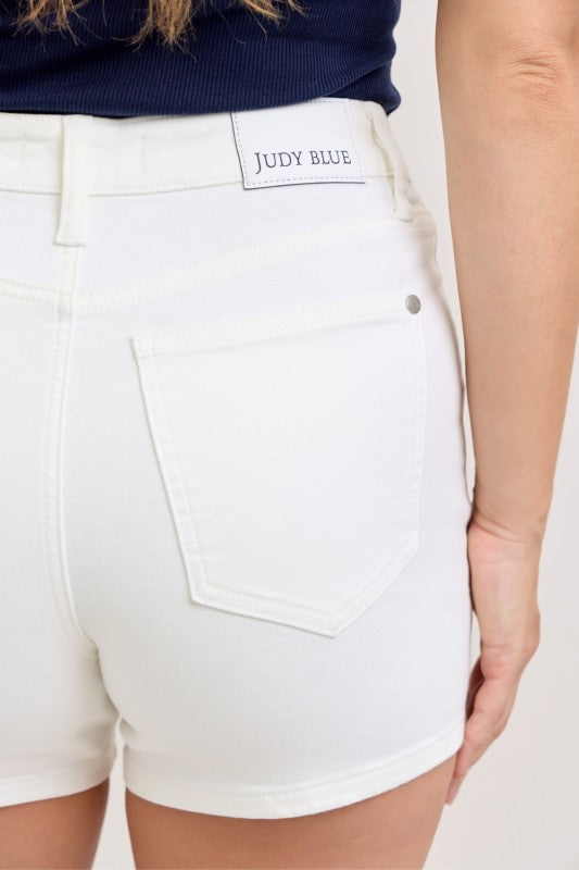 JUDY BLUE HW SLIM DENIM SHORTS IN WHITE-SHORTS-MODE-Couture-Boutique-Womens-Clothing