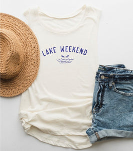 LAKE WEEKEND GRAPHIC TANK TOP IN WHITE-GRAPHIC TEE-MODE-Couture-Boutique-Womens-Clothing