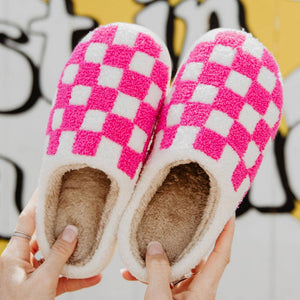 CHECKERED PATTERN SLIPPERS IN HOT PINK-MODE-Couture-Boutique-Womens-Clothing
